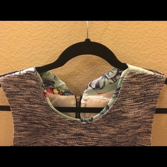 MCGINN Women Crop Top Size Small - Picture 6 of 8